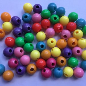 55 Plastic smooth round beads 10mm