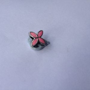 1 Pink flower charm