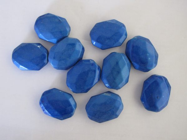 10 Blue faceted rectangles