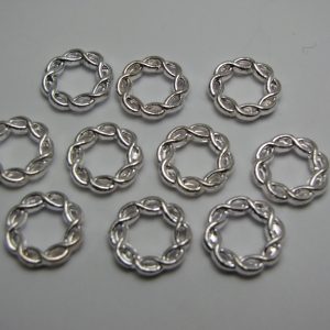 Twisted metal rings 15mm