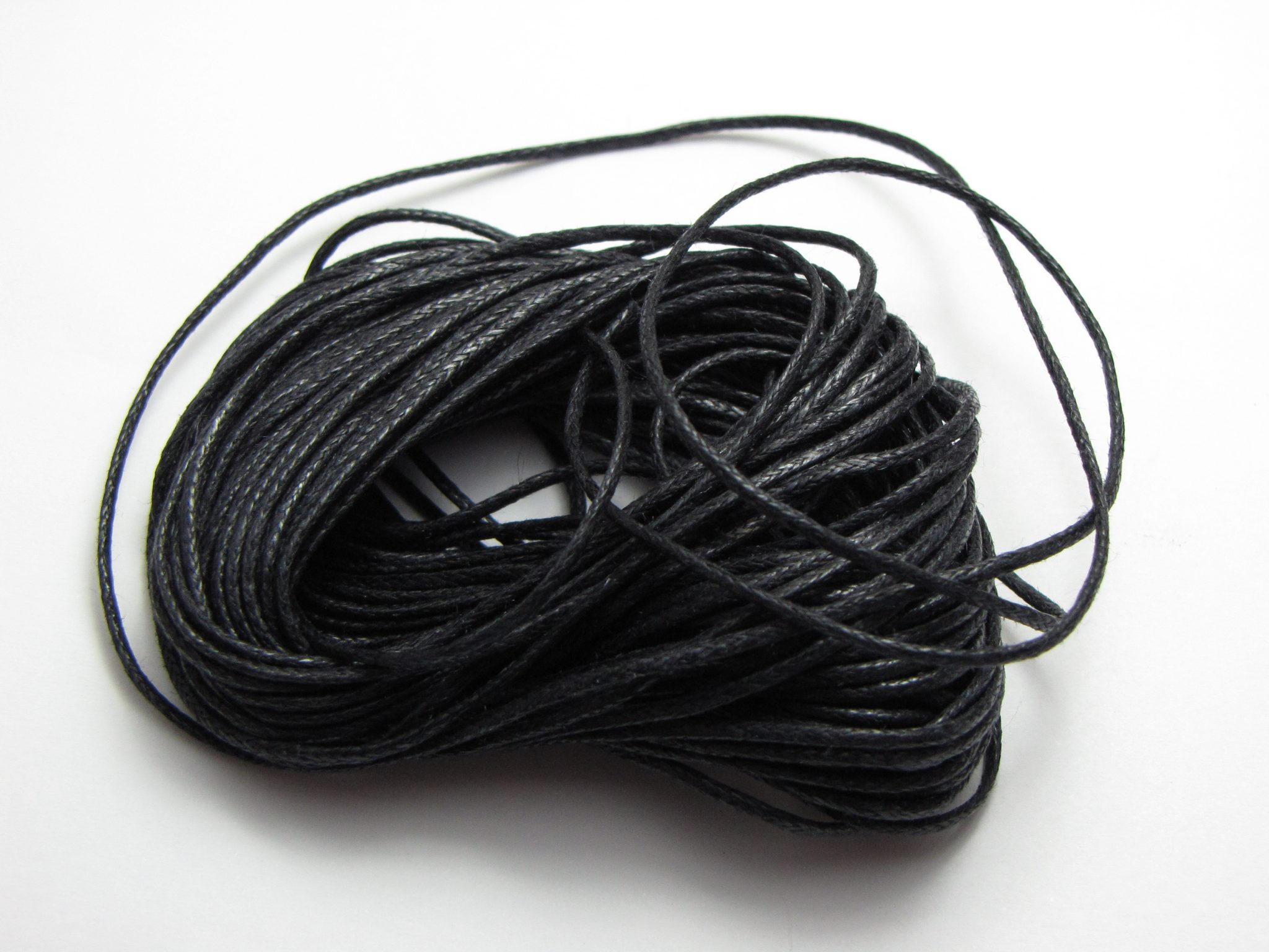 10mtrs of Black waxed cord 1mm Beadzone