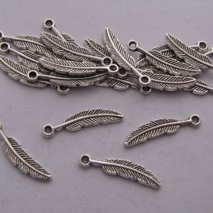 20 Silver metal feather charms