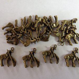 15 Bronze metal horse charms