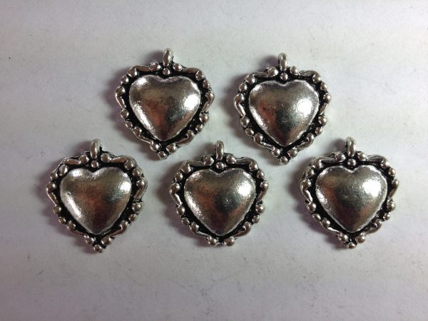 5 Silver metal heart charms